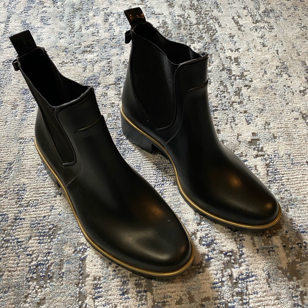 Kate Spade rain boots